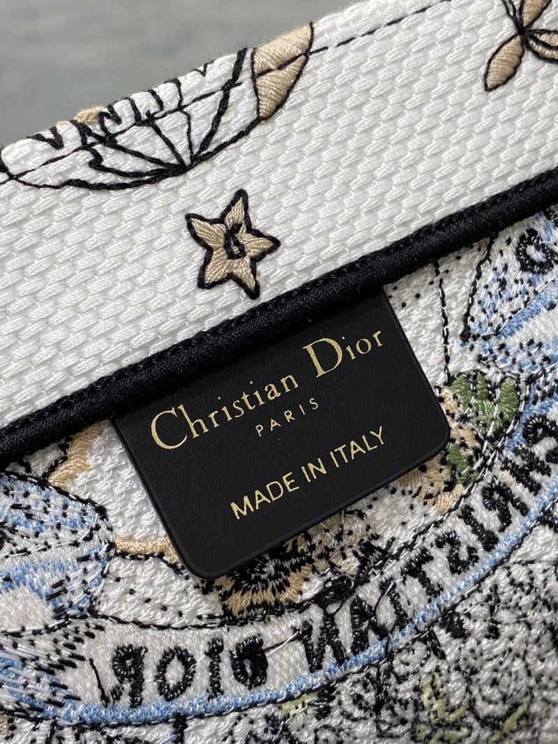 Christian Dior Shopping Bags